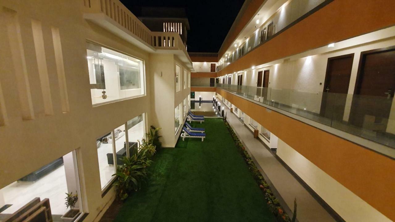 Regenta Central North Goa, Arpora Eksteriør bilde