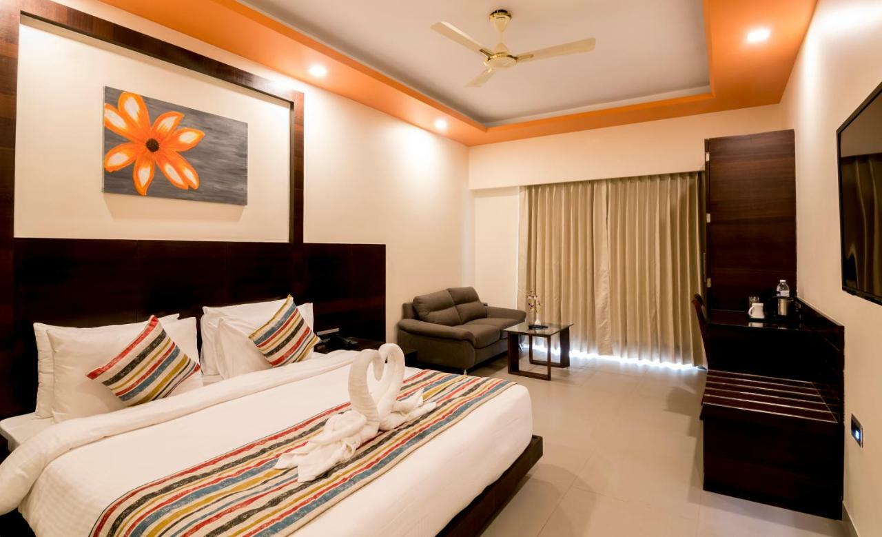 Regenta Central North Goa, Arpora Eksteriør bilde